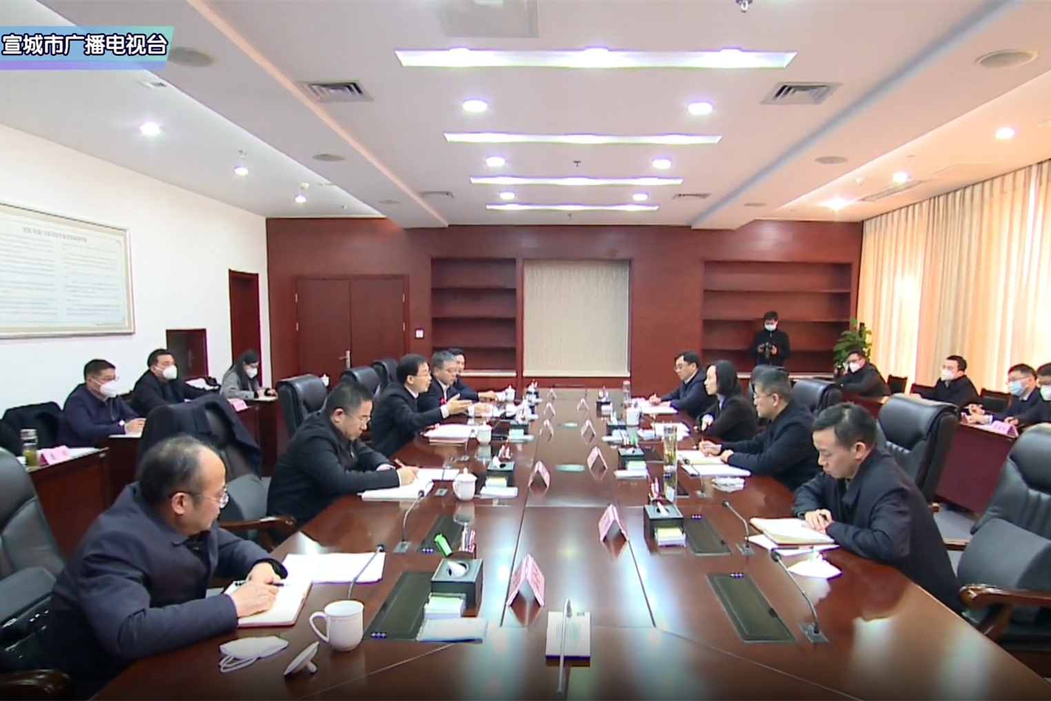 李中何淳宽赴省国资委对接工作并座谈交流